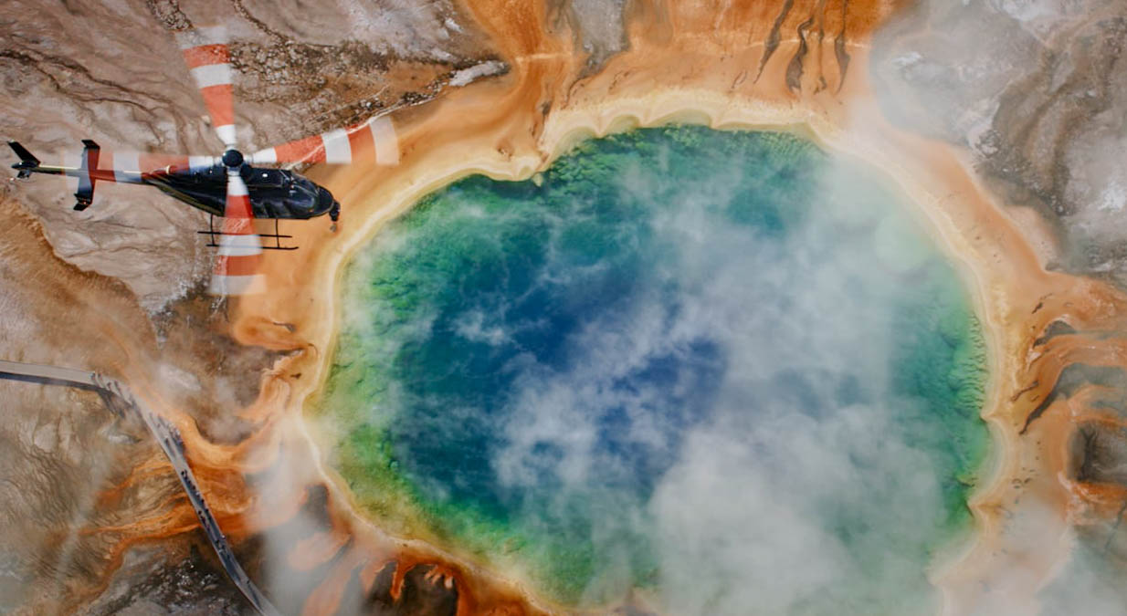 old-west-helicopter-yellowstone
