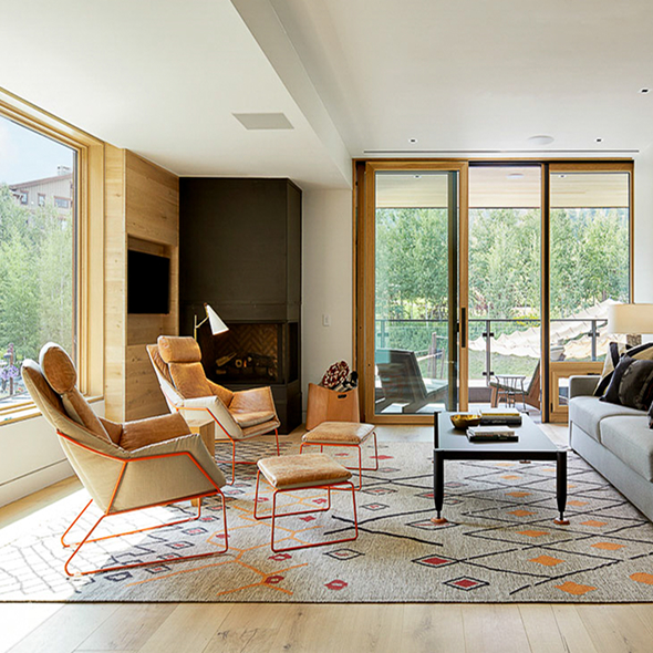 western-wilderness-amangani-pool-jackson-hole-suite